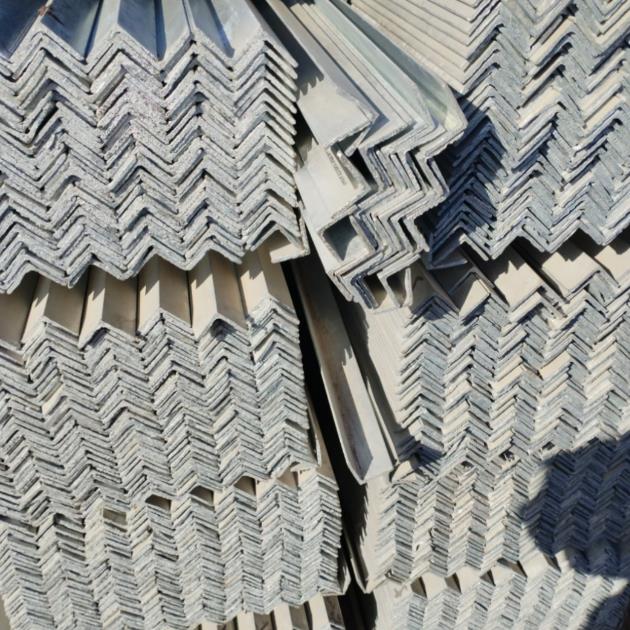 重慶鍍鋅角鋼現貨多